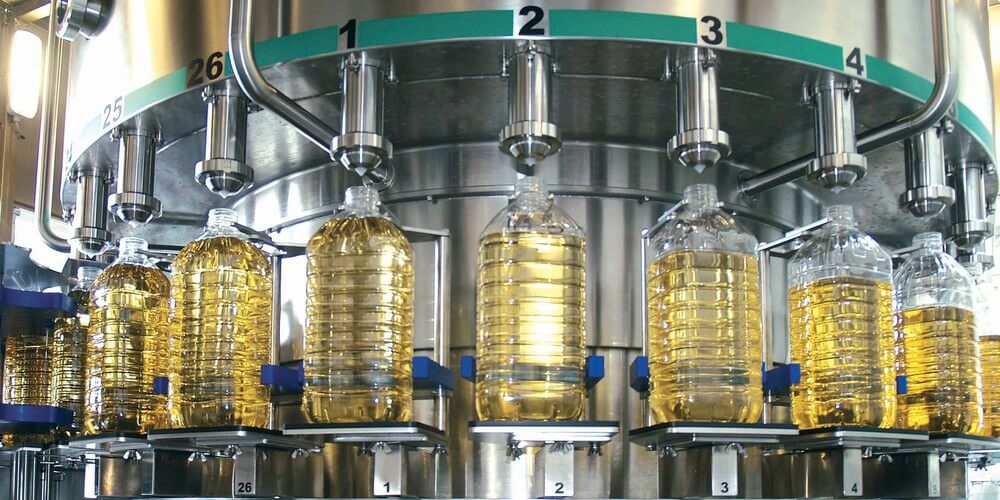 Oil refinery, refining process of oil Oil refinery, refining process of oil