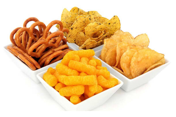 Avoid salty snacks to lose belly fat Avoid salty snacks to lose belly fat